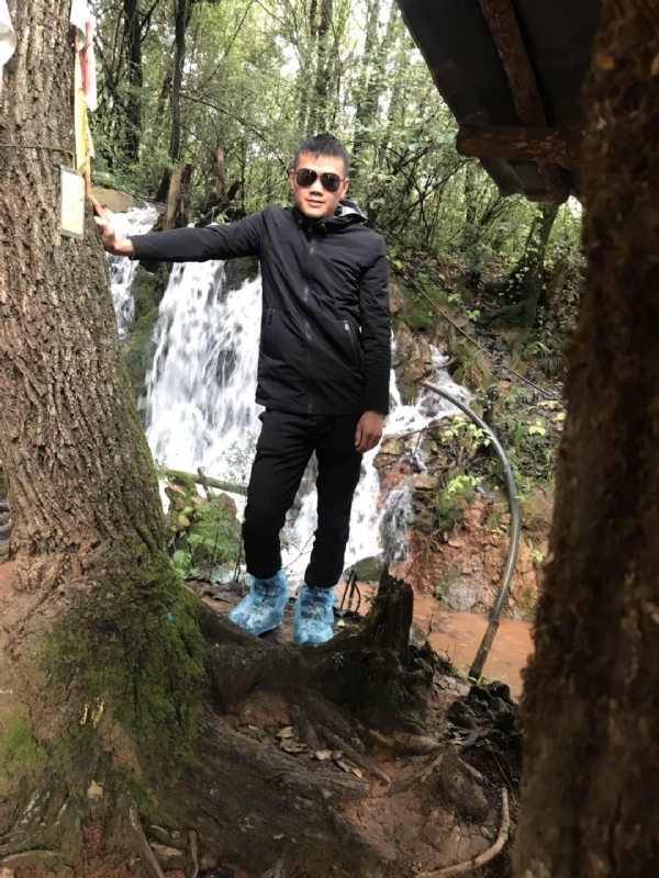 譕訫的第一张照片--四川中老年相亲网