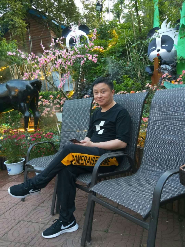 想家的第一张照片--四川中老年相亲网