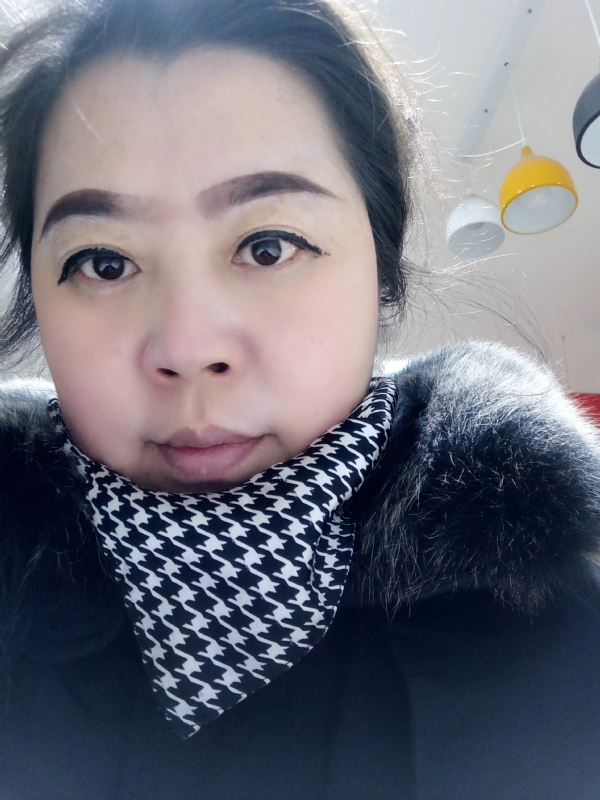 余猪猪的第一张照片--四川中老年相亲网