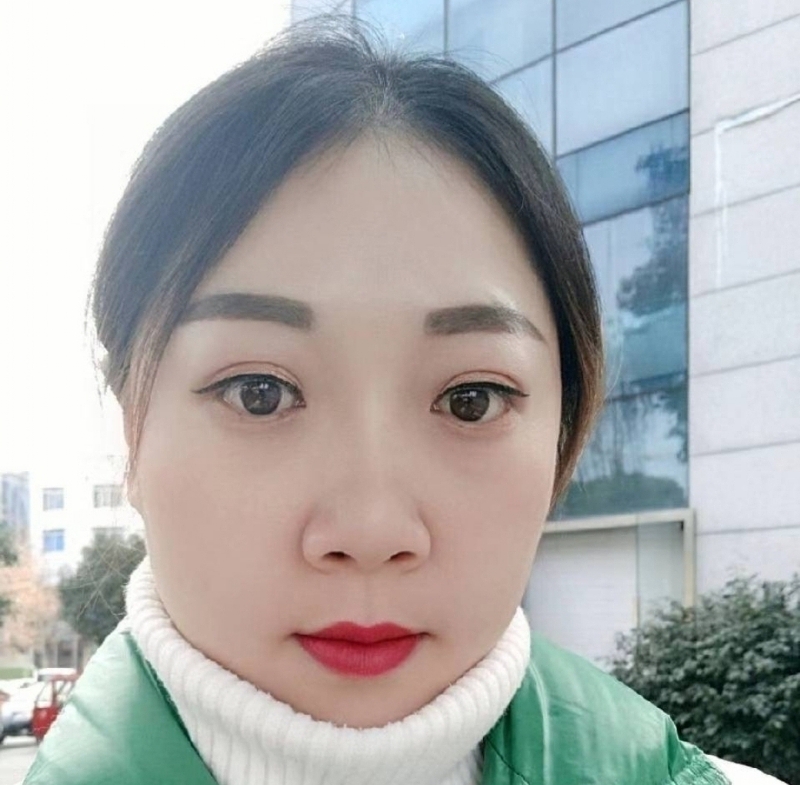袁芳的第一张照片--四川中老年相亲网