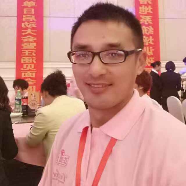 乖宝宝的第一张照片--四川中老年相亲网
