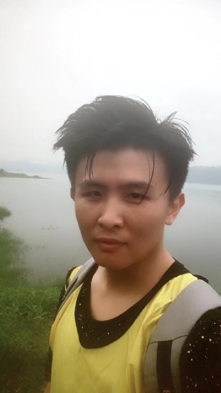 阳光与自由的第一张照片--四川中老年相亲网