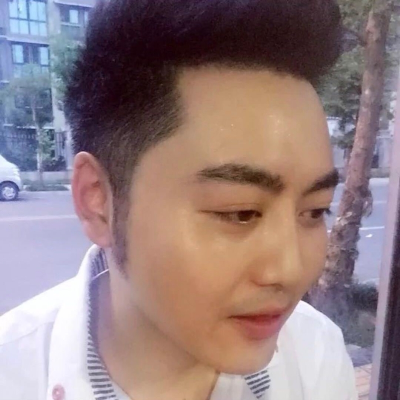 加油吧少年的第一张照片--四川中老年相亲网