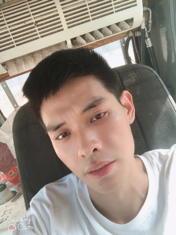 小董的第一张照片--四川中老年相亲网