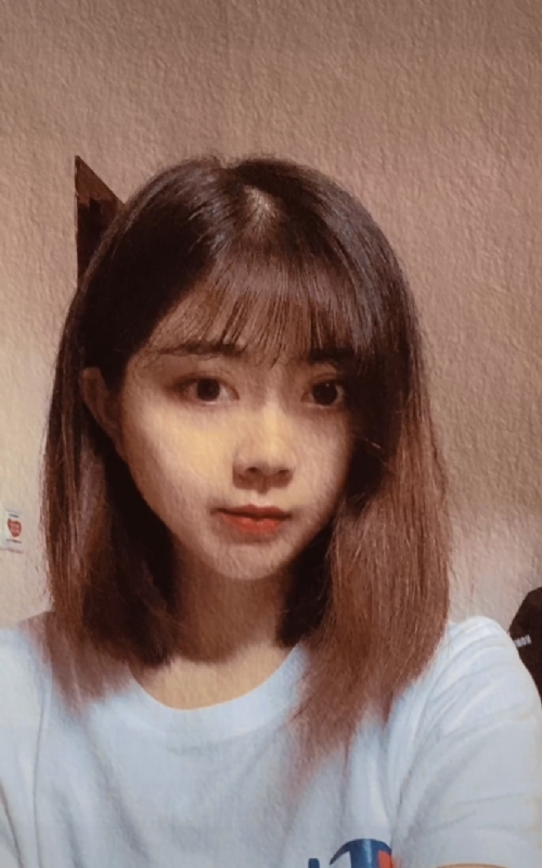 教幼儿园的羊羊老师的第一张照片--四川中老年相亲网