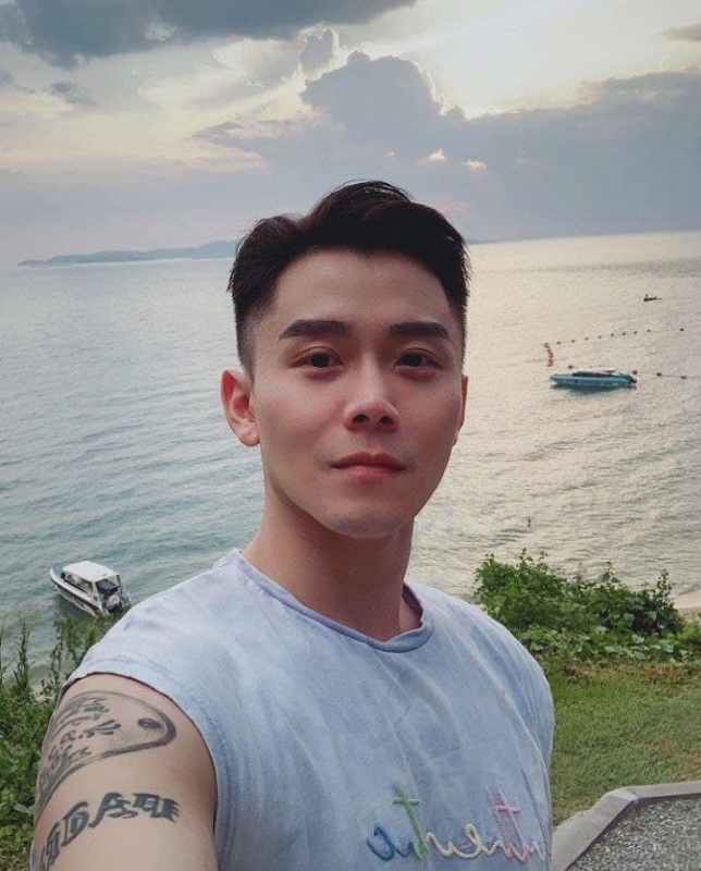 Aaron的第一张照片--四川中老年相亲网