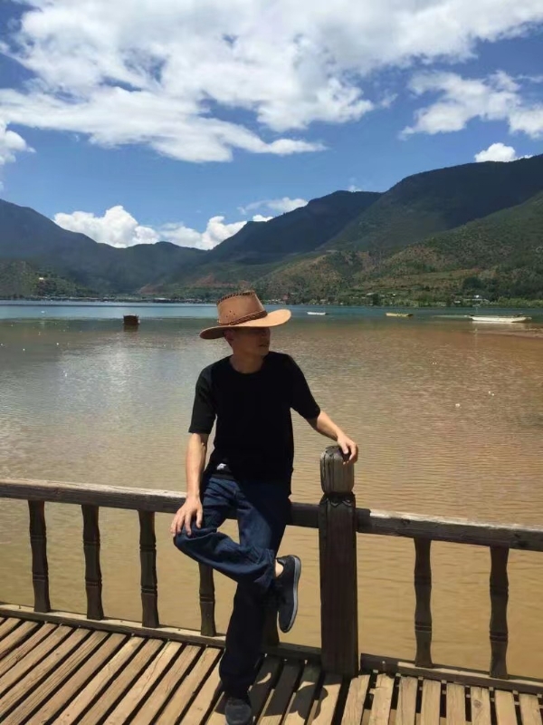 剑胆琴音的第一张照片--四川中老年相亲网