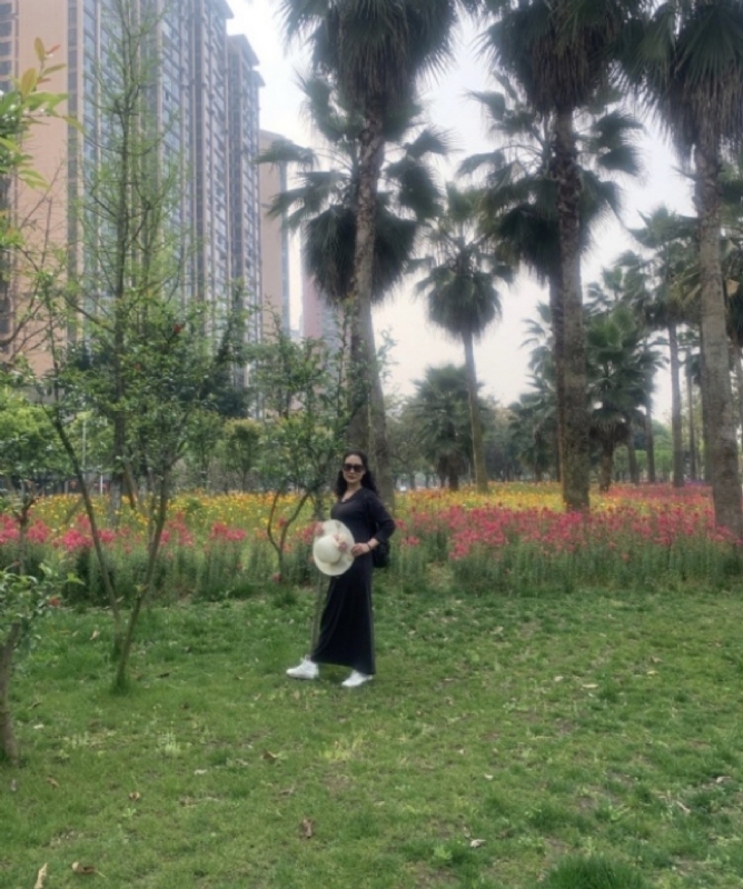 粉墨登场的第一张照片--四川中老年相亲网