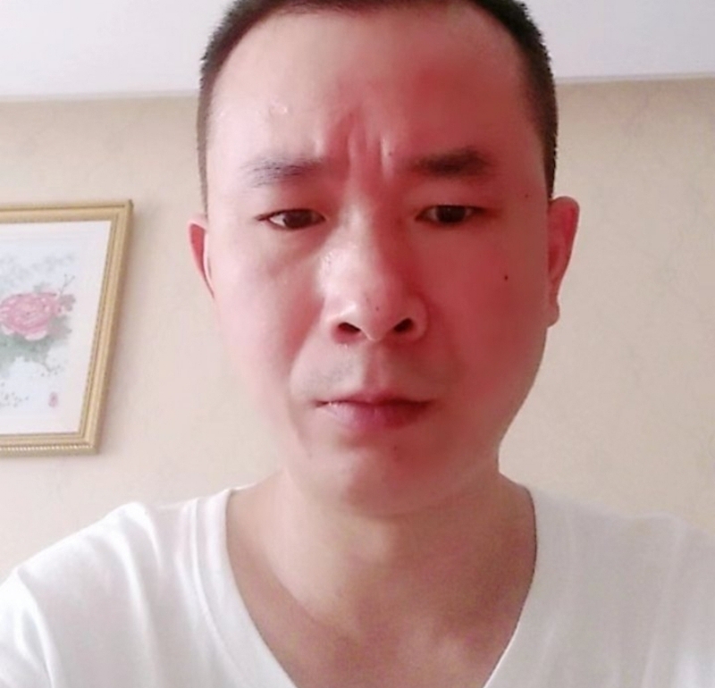 自由飞翔的第一张照片--四川中老年相亲网