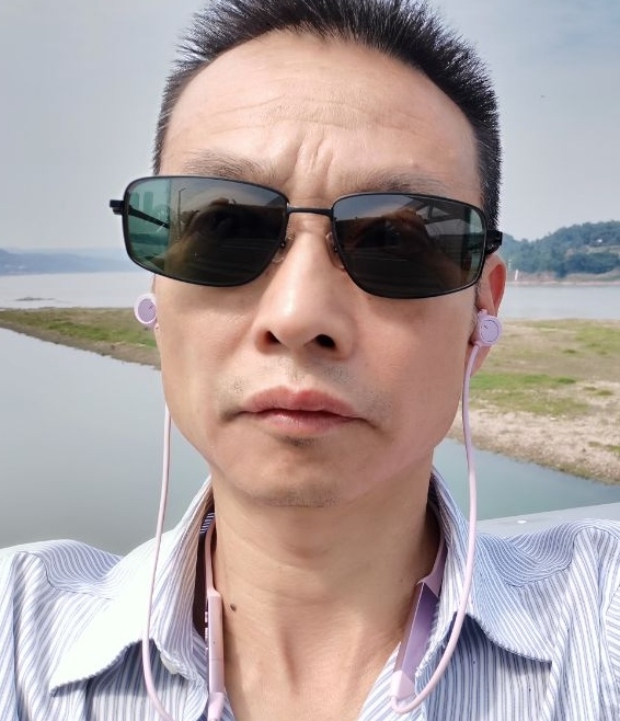 猪哥哥的第二张照片--四川中老年相亲网